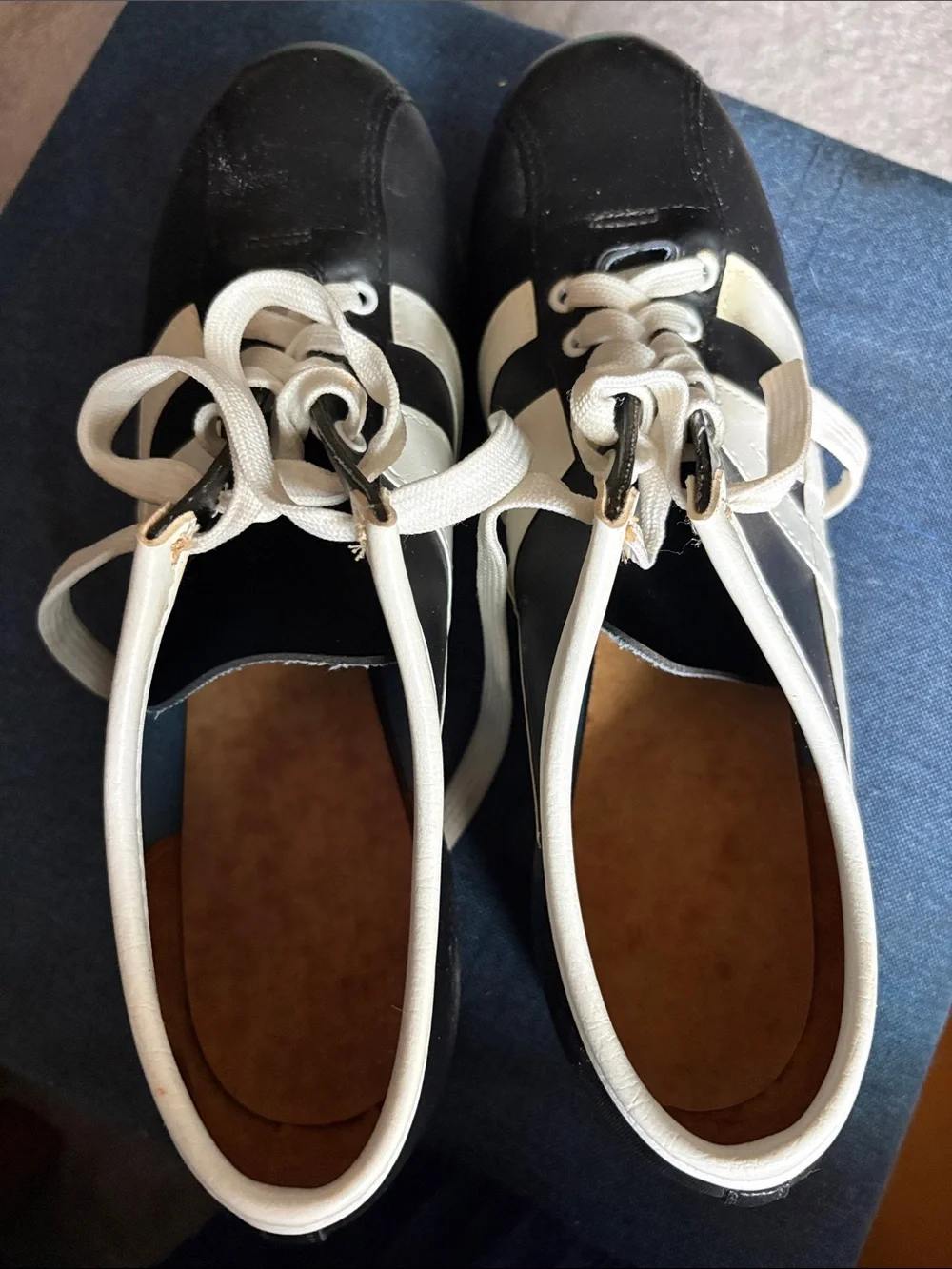 Women's Black and White Athletic Cleats - Classic Low-Top Style